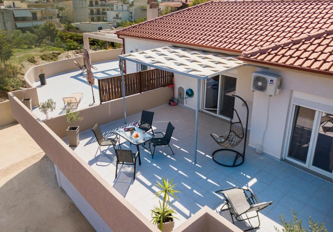 Iria'S Luxury Apartments يميناريا المظهر الخارجي الصورة