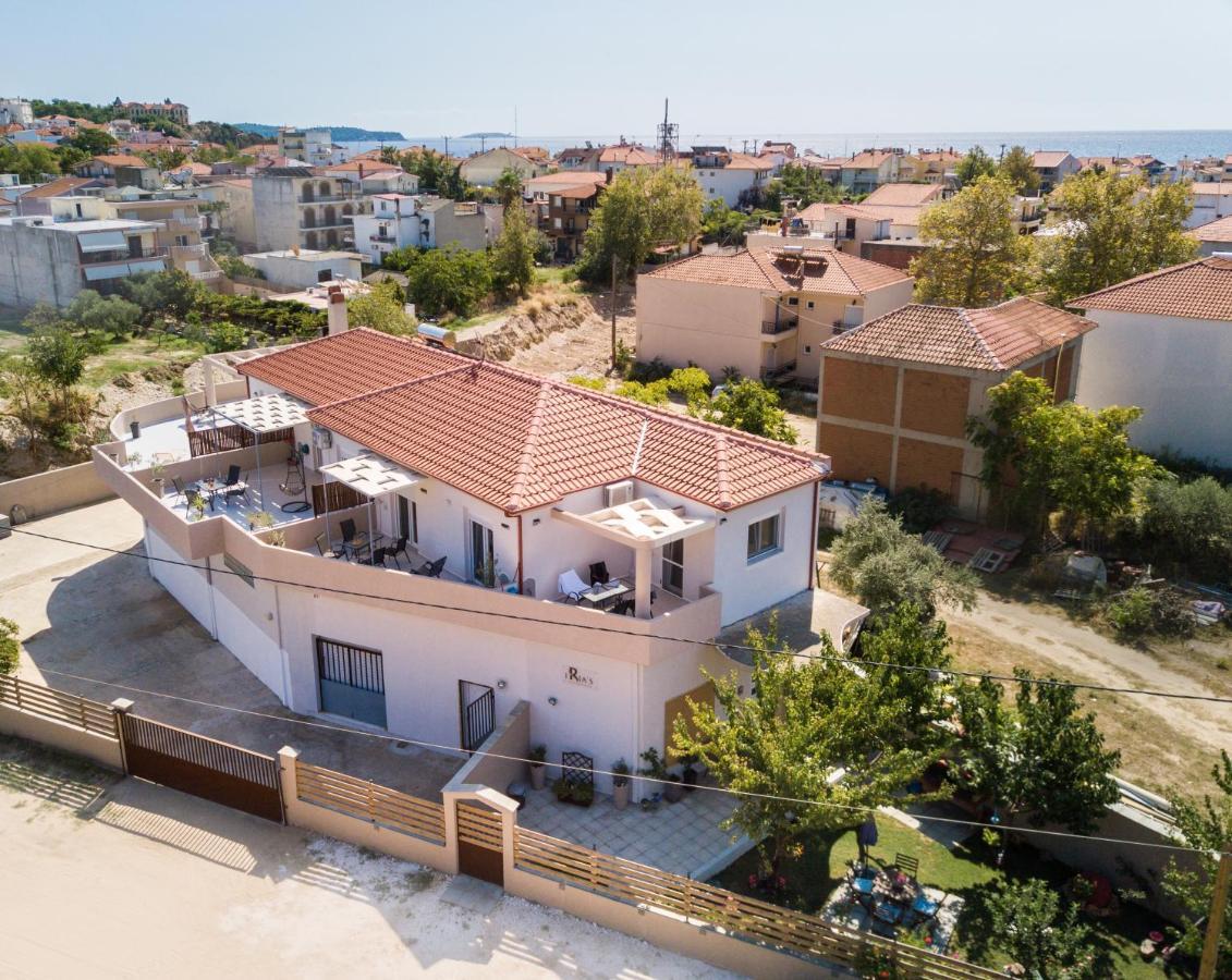 Iria'S Luxury Apartments يميناريا المظهر الخارجي الصورة